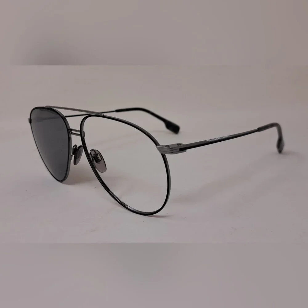 Burberry style b3108